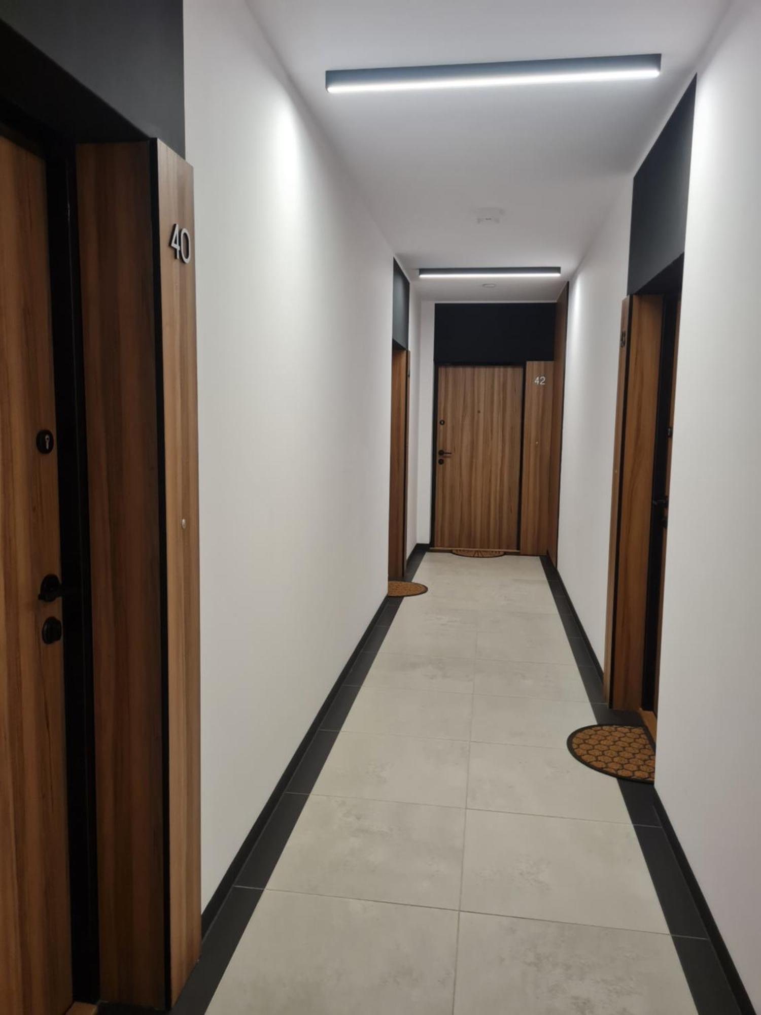 Airport Apartment Varsó Kültér fotó