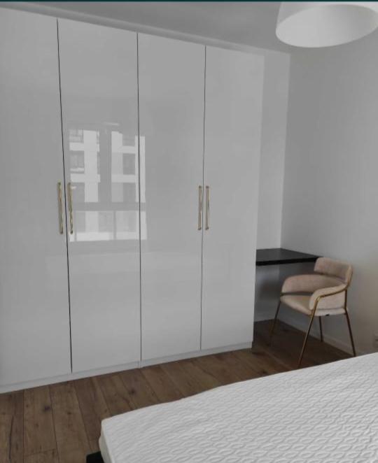 Airport Apartment Varsó Kültér fotó